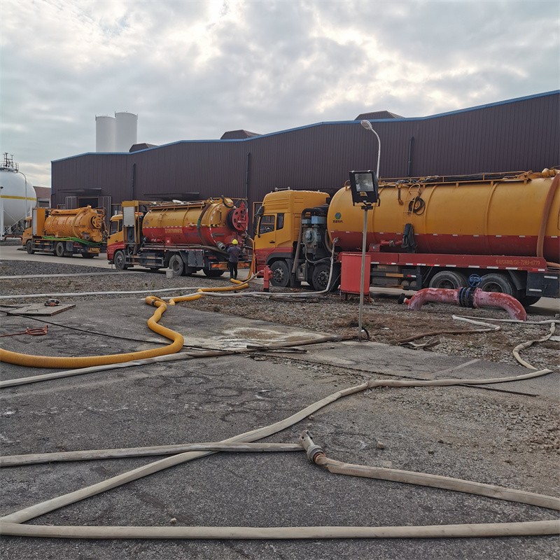 鄄城污水池清理